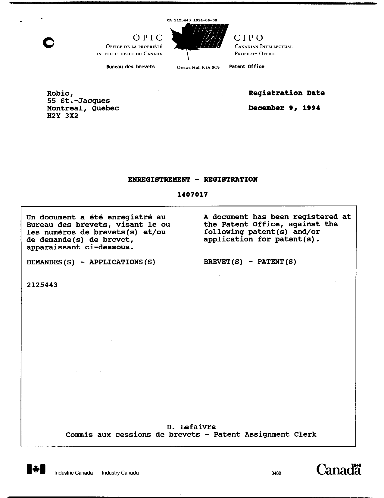 Document de brevet canadien 2125443. Correspondance de la poursuite 19940608. Image 1 de 8